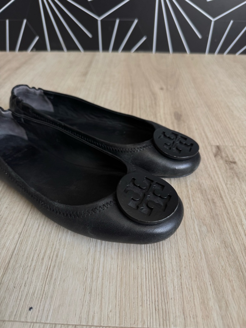 Tory Burch Minnie Travel Ballet Flats - Picture 4 of 11